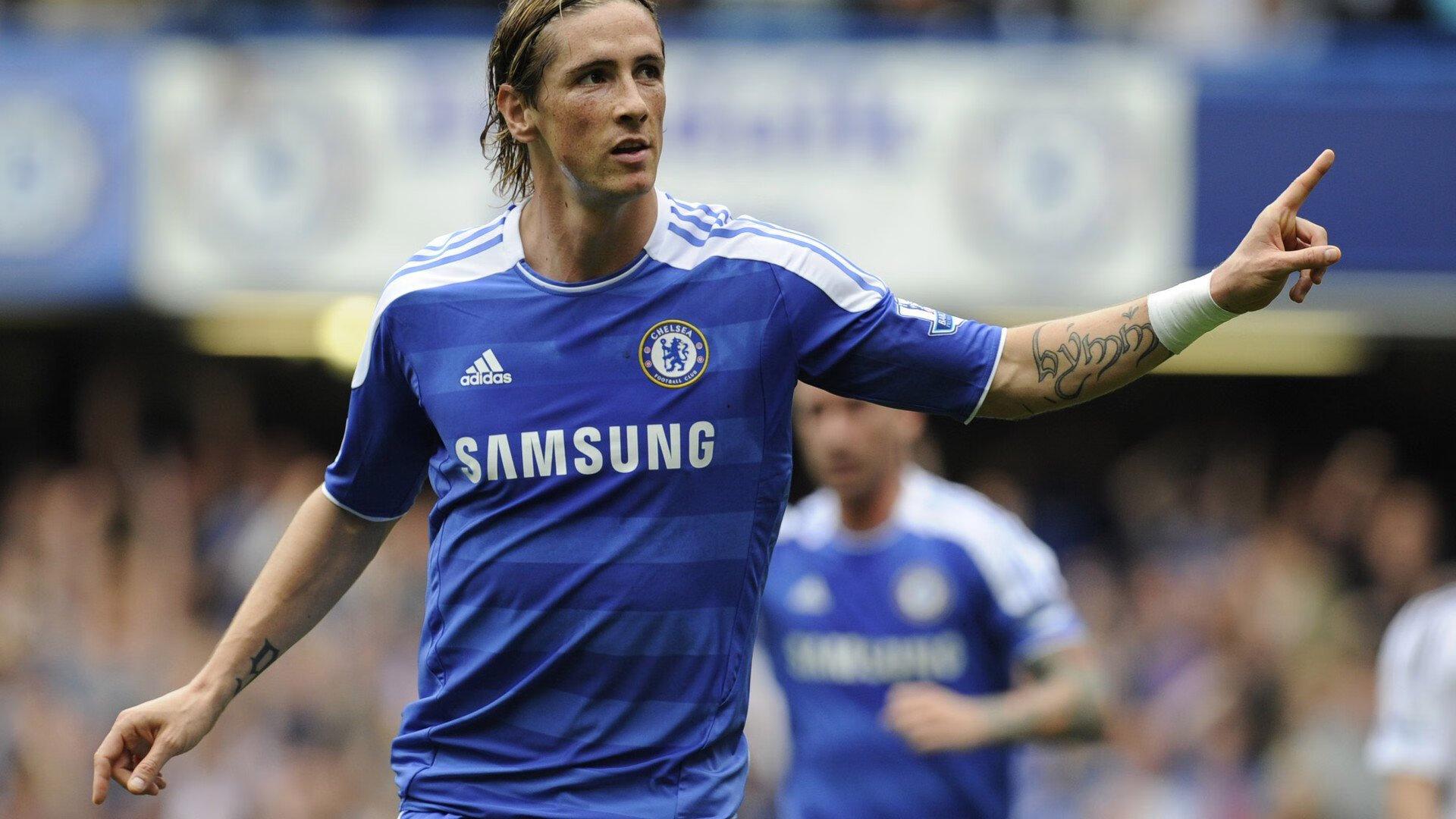 科利莫尔犀利点评,利物浦精神核心是集体至上,萨拉赫的伟大无需比肩梅罗